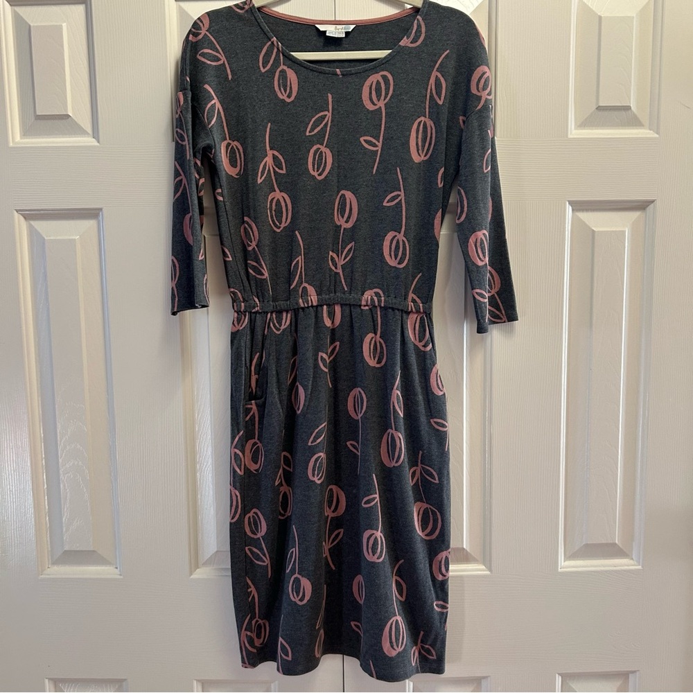 Boden Grey Floral 3/4 Sleeve Dress Long Length